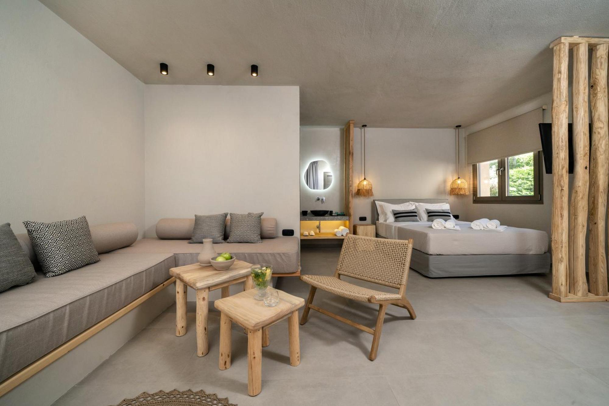 Amo Golden Suites Chrisi Ammoudia Esterno foto