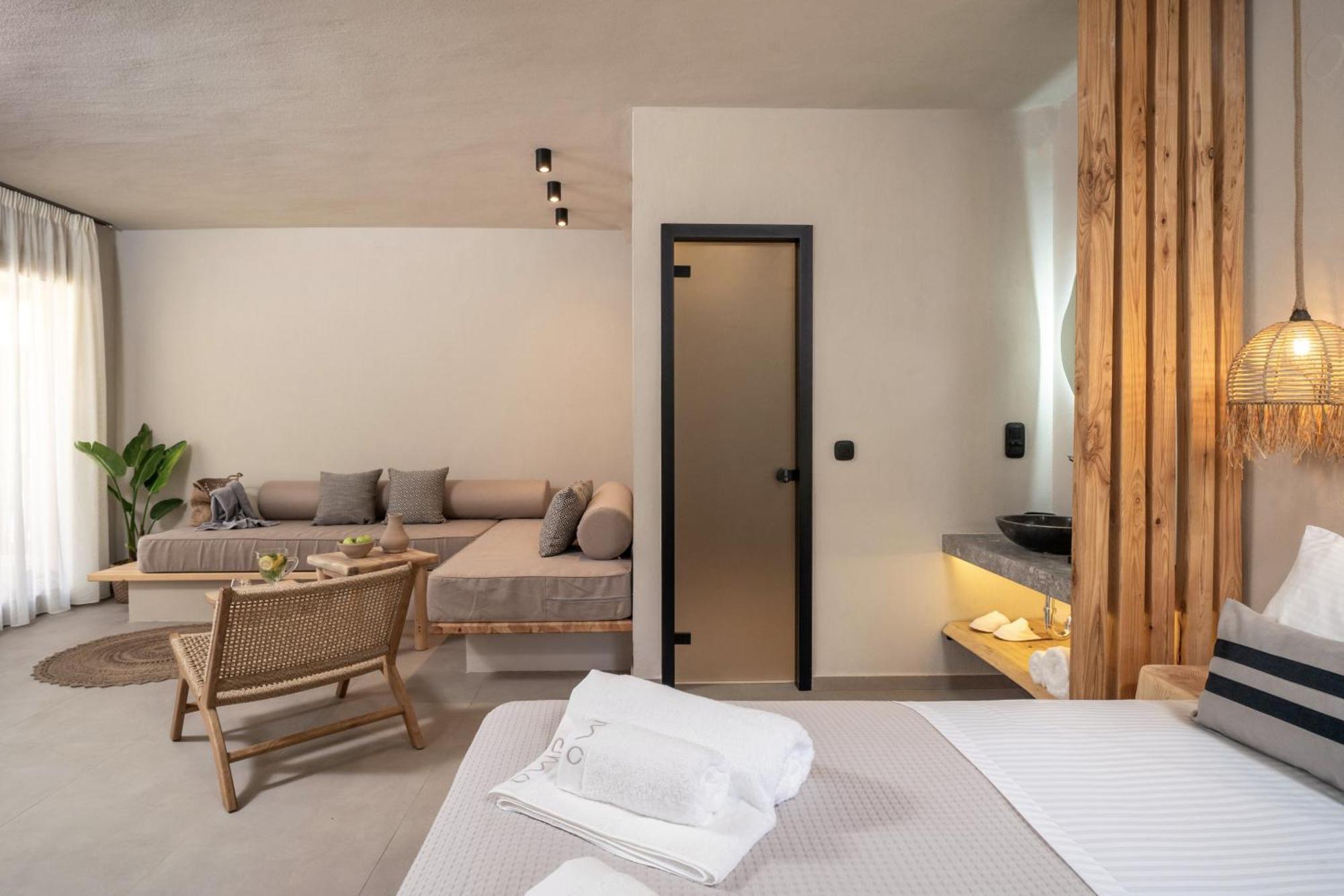 Amo Golden Suites Chrisi Ammoudia Esterno foto
