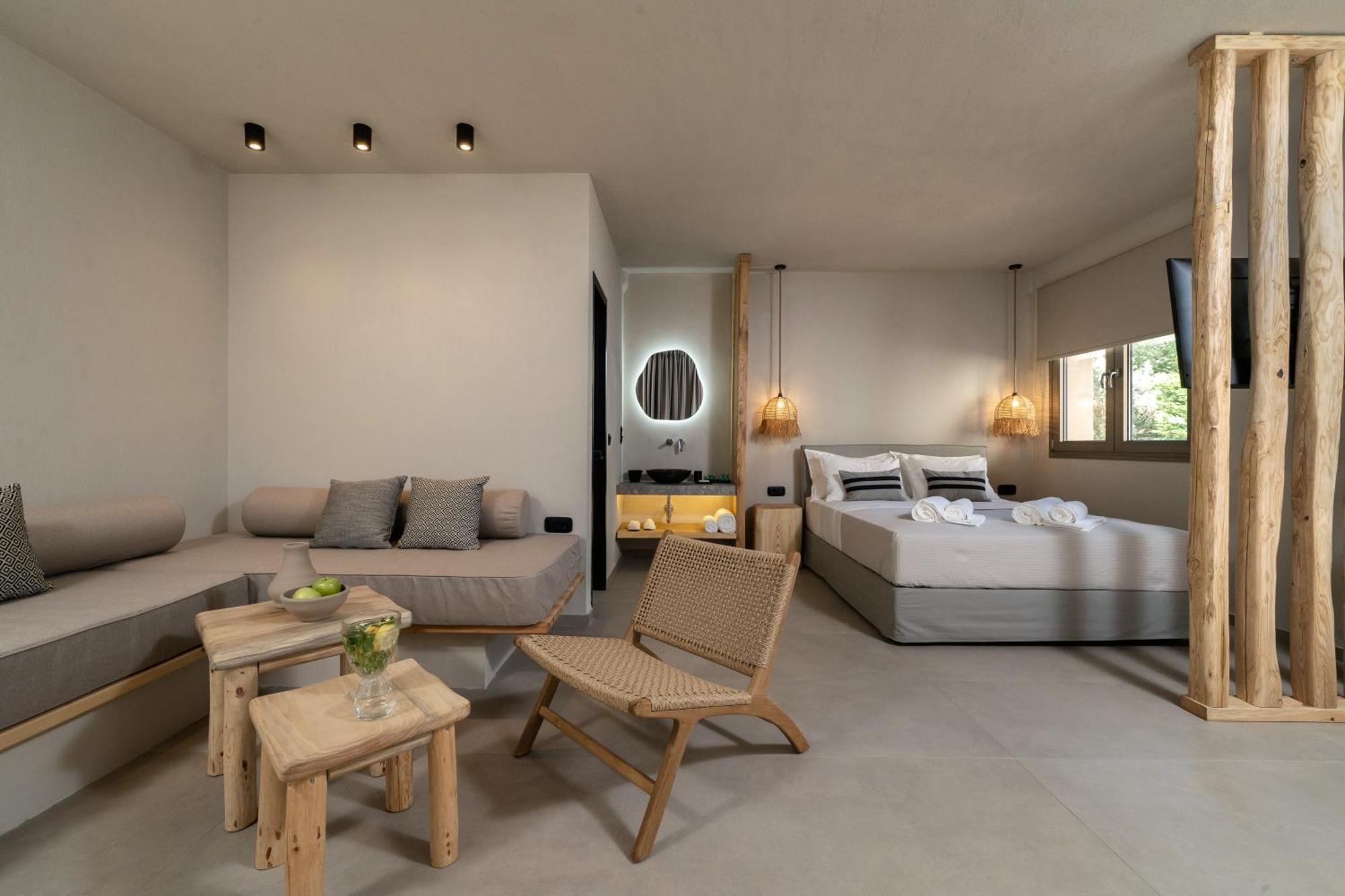 Amo Golden Suites Chrisi Ammoudia Esterno foto